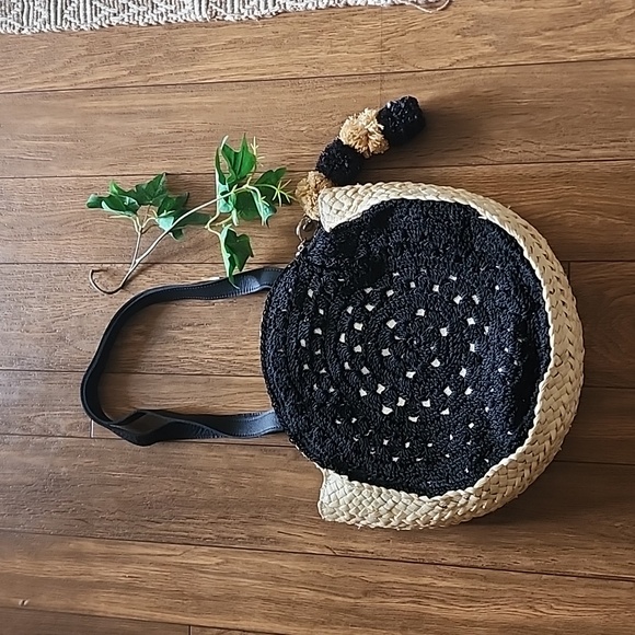 The saks bag - Picture 1 of 4